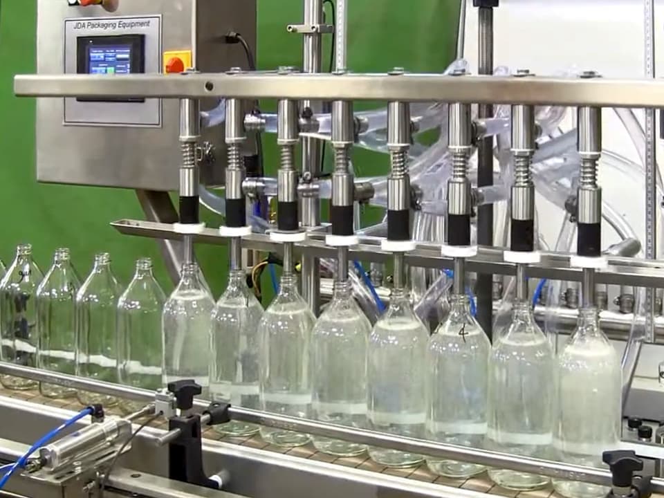 Smart bottling production line